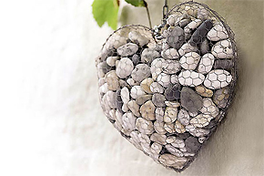 DIY“心形石”装饰:将爱藏在家居角落里